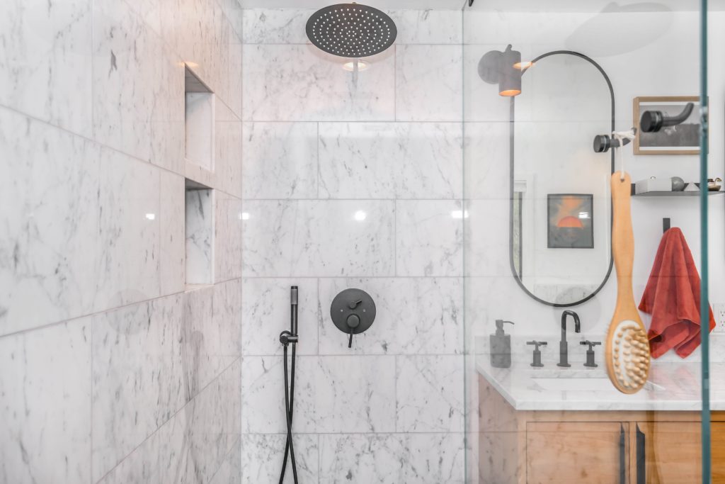 Shower fixtures in a bathroom